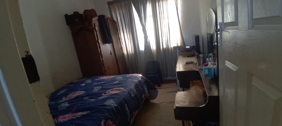 3 Bedroom Property for Sale in Park Village Western Cape